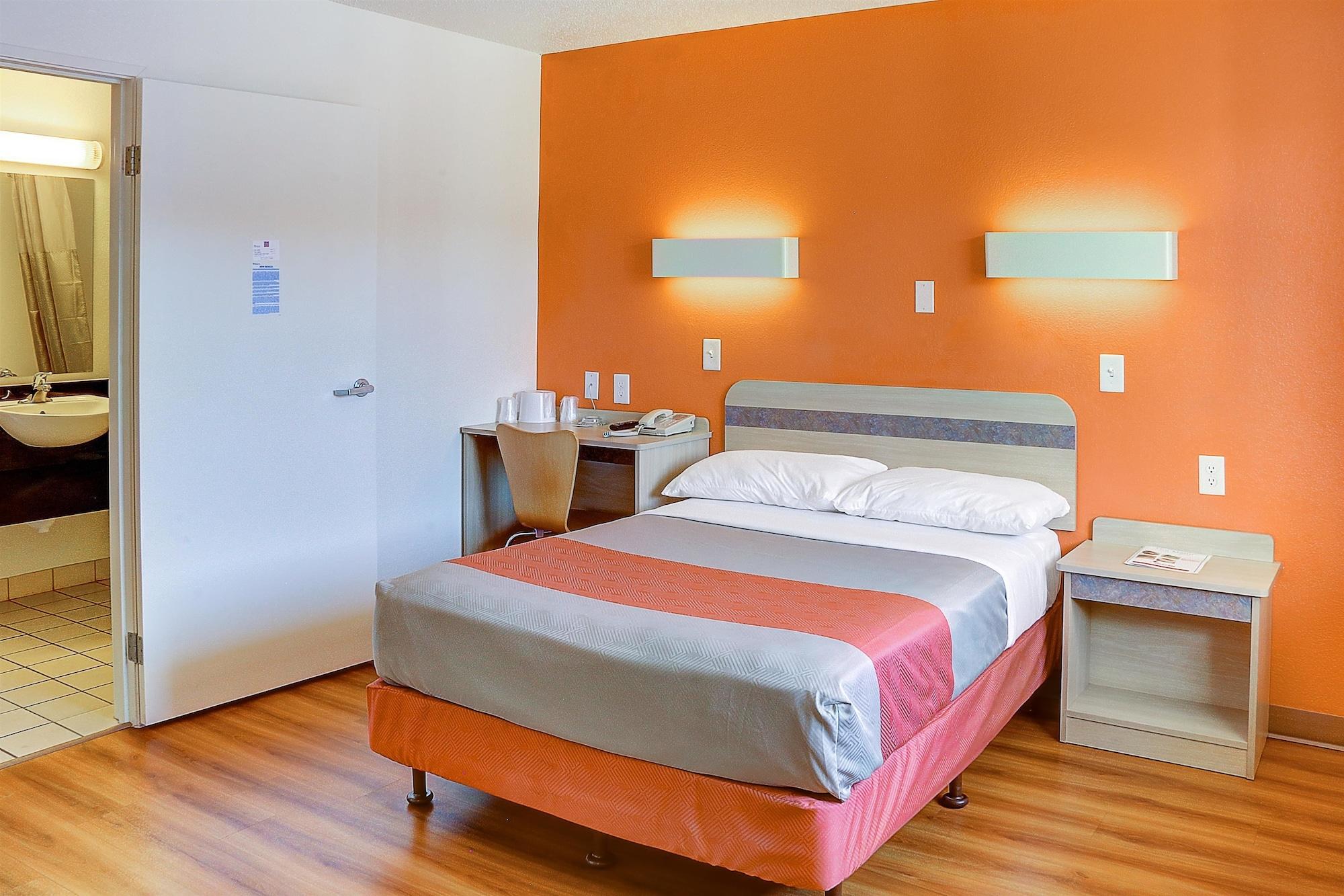 Motel 6 샌타페이 외부 사진
