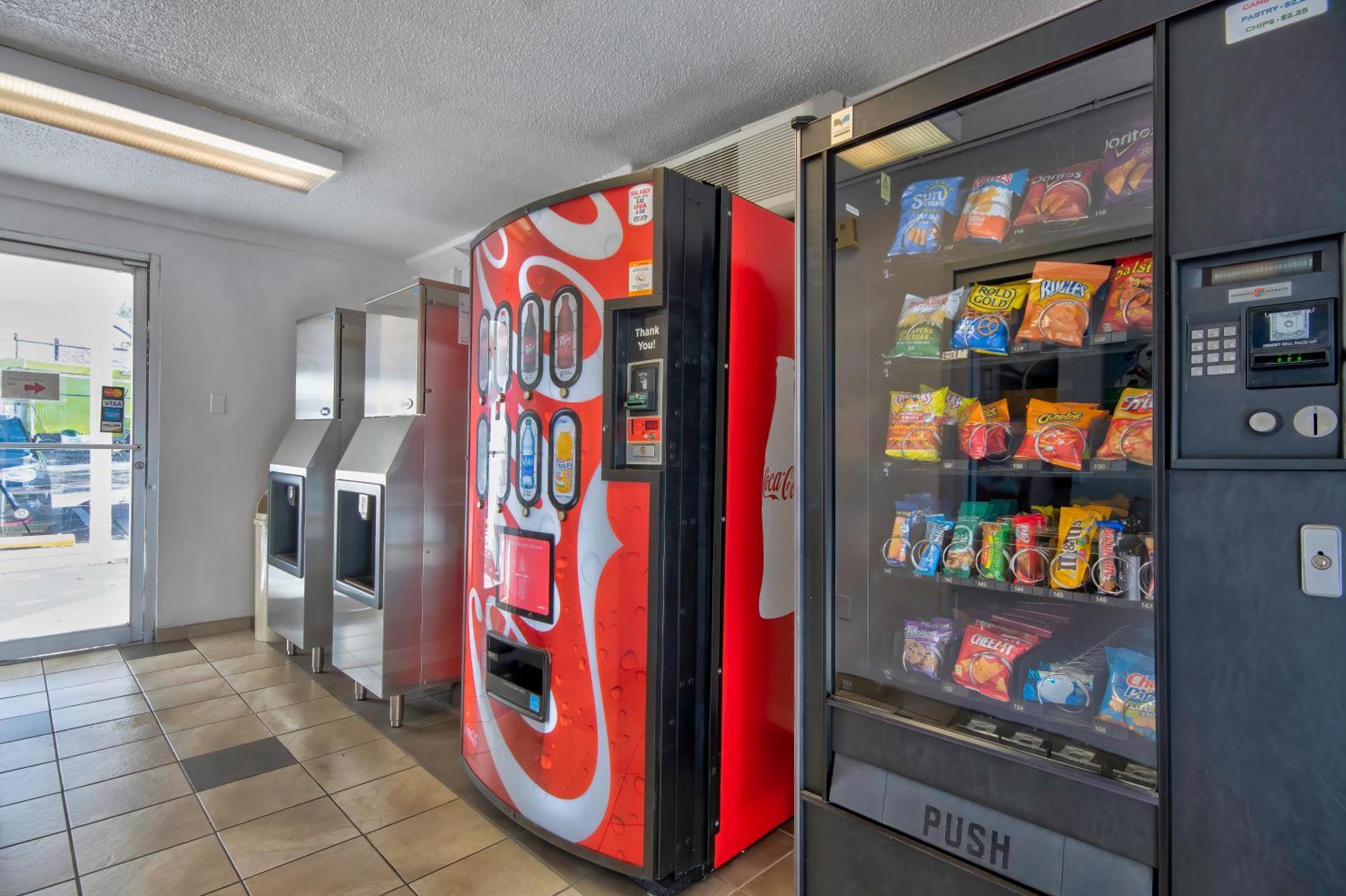 Motel 6 샌타페이 외부 사진