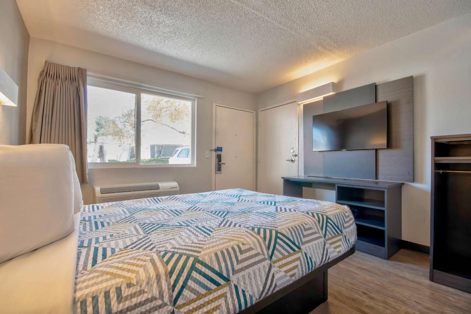 Motel 6 샌타페이 외부 사진